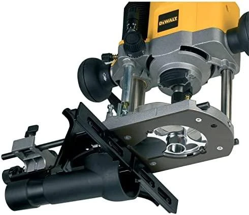 DEWALT 1100W VEIKIANTIS FREŽAS TSTAK DW621KT