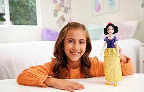 Mattel DISNEY PRINCESS lėlė – Snieguolė (HLW08)