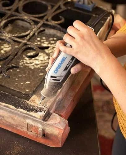 Dremel daugiafunkcinis įrankis 4250-35 su 35 priedais