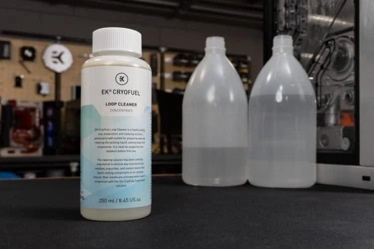 Ek Water Blocks Ek Vanduo Blocks EK Vanduo Blocks EK-CryoFuel Loop Cleaner + Superflush koncentratas – 250 ml