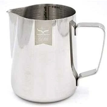 Espresso Gear pieno plakimo ąsotis 0,6l su logotipu