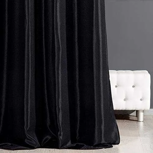 Naktinė užuolaida Eurofirany RITA iš lygaus audinio, 140X250 cm kilpos / ratukai, spalva: juoda