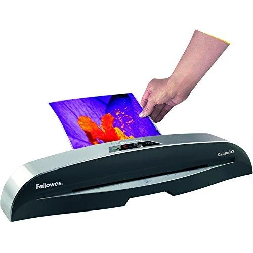Fellowes | Laminavimo maišelis | A4 | Skaidrus | Storis: 125 mikronai, kiekis pakuotėje: 25 vnt.; Unikalus krypties rodyklės kokybės ženklas išnyksta laminavus.