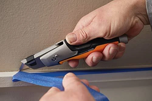 Fiskars CarbonMax Universalus dažytojo peilis 1027225