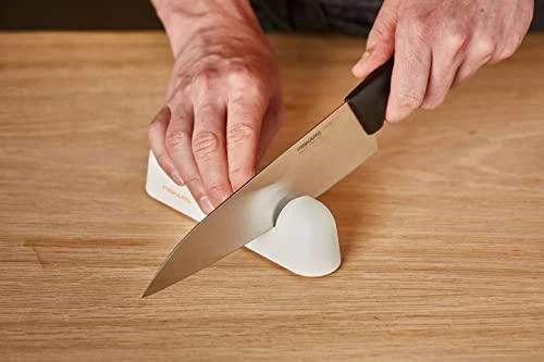 Fiskars Roll-Sharp™ galąstuvas 1014214, Baltas
