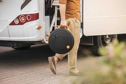 Fiskars Laistymo ratas su žarna 15m