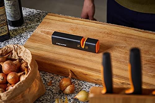 FISKARS peilių galąstuvas FF 978700/1003098