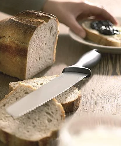 Fiskars "Essential" penkių peilių rinkinys su dėklu