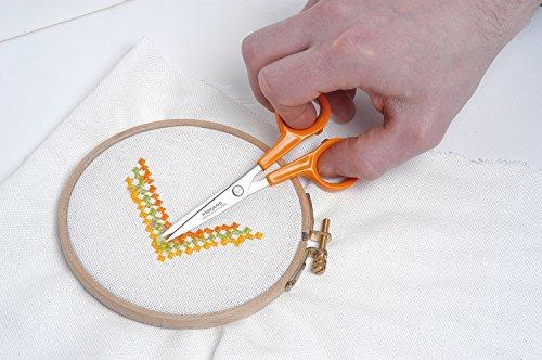 FISKARS Classic lenktos žirklės manikiūrui, 10 cm (1000813)