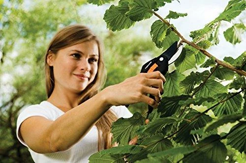 Fiskars SingleStep sekatorius prasilenkiančiais ašmenimis