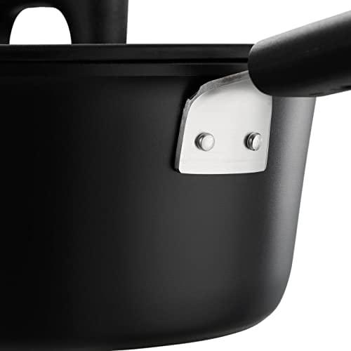 Fiskars Hard Face keptuvė padažams 1,8 L / 18 cm su dangčiu, 1052226