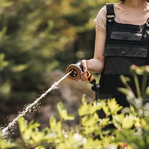 Fiskars „Comfort“ daugiafunkcis laistymo pistoletas, su valdymu priekyje