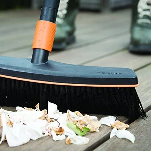 Fiskars QuikFit vidaus kiemo šepetys (135533)