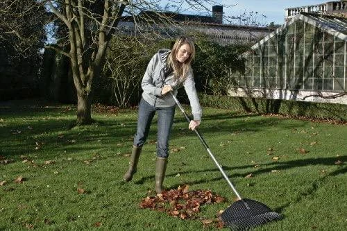Fiskars Fiskars lengvas platus lapų grėblys 1000660