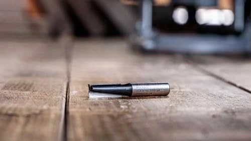 Bosch Pirštinė freza HM B=18mm, l=25 mm,kotas 8mm