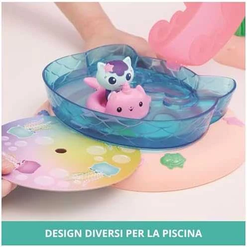 Spin Master Gabby's Dollhouse „Gabi's Cat House Pool Fun“ figūrėlių rinkinys 6067878 WB3