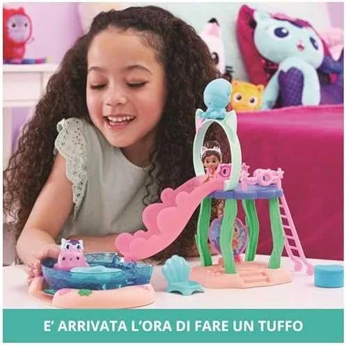 Spin Master Gabby's Dollhouse „Gabi's Cat House Pool Fun“ figūrėlių rinkinys 6067878 WB3