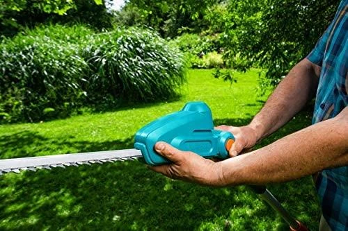 Akumuliatorinės teleskopinės gyvatvorių žirklės Gardena THS 42/18V P4A