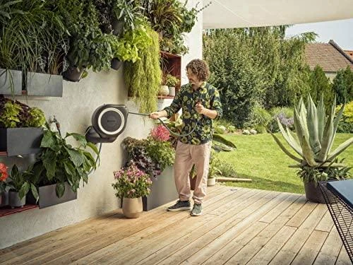 Gardena Prie sienos tvirtinama žarnos ritė "RollUp M"