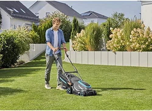 Gardena Akumuliatorinės vejapjovės PowerMax 37 / 36V P4A rinkinys