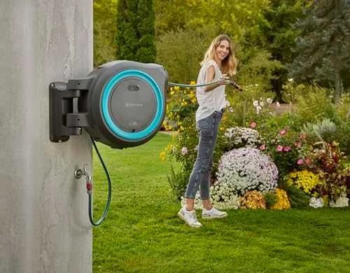 Gardena Akumuliatorinė prie sienos tvirtinama žarnos ritė PowerRoll XXL, rinkinys, 40 m žarnos, mėlyna/pilka