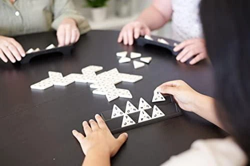 Goliath Goliatas: „Triominos“ klasikinis žaidimas