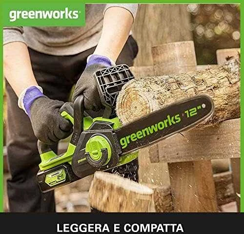 Greenworks GD24CS30K4 grandininis pjūklas 24 V su 30 cm ilgio juosta (su 4Ah akumuliatoriumi ir krovikliu)
