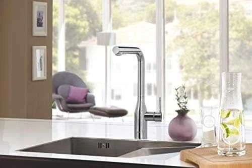 Virtuvės plautuvės maišytuvas su ištraukiama žarna Grohe Essence, 30270000, chromas