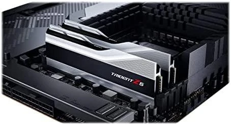 Trident Z5 operatyvinė atmintis pagrindinėje plokštėje