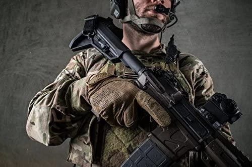 Mechanix Wear Pirštinės Mechanix SPECIALTY VENT, su skylutėmis ventiliacijai, Coyote M dydis. Velcro, dirbtinė 0.6mm oda.touchscreen technologija