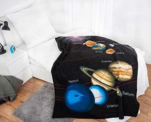 Herding Flisinė antklodė 130x160 Juoda planet space spalvinga vaikiška antklodė H23