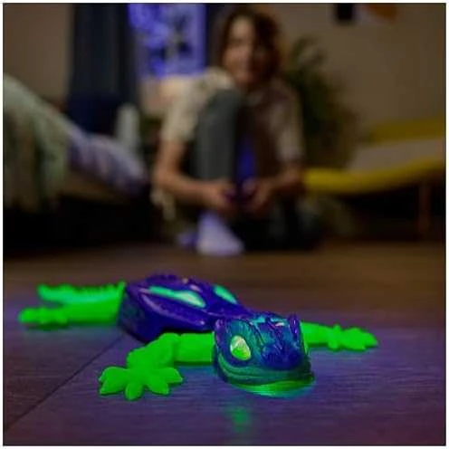 HEX BOTS Interaktyvus sienomis laipiojantis gekonas