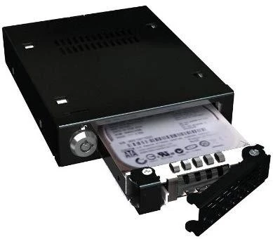 Nezatříděno Carruzzo Icy Dock MB991IK-B diskų įrenginio skyriaus dangtelis 2.5″ Atminties disko dėklas Juoda