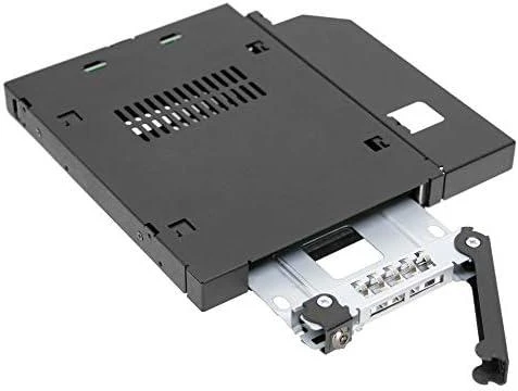 Nezatříděno „Icy Dock“ 5,25 colio iki 2,5 colio SATA „ToughArmor“ optinio disko lizdas (MB411SKO-B)