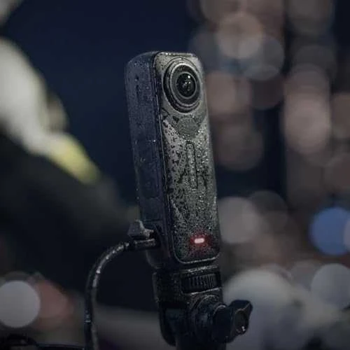 „Insta360 X5“ USB įkrovimo dėklas, atsparus orams | „Insta360“