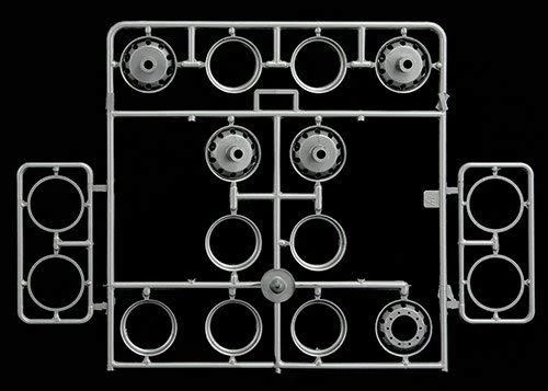 Italeri Australijos sunkvežimis 1/24 plastikinis surenkamas modelis