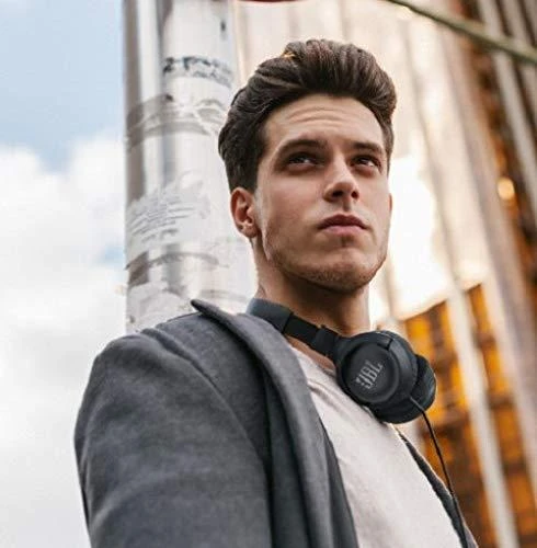 Lengvos ir patogios Ausinės JBL Tune 500 Pure Bass sound su mikrofonu, juodos