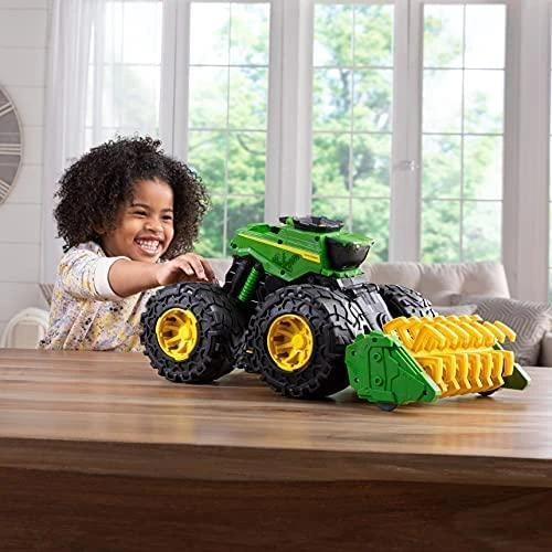 Tomy JOHN DEERE kombainas Super Scale, 47329