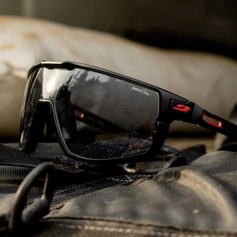 Prancūzija Julbo Rush Noir/Rouge RV 0-3 fotochrominiai akiniai