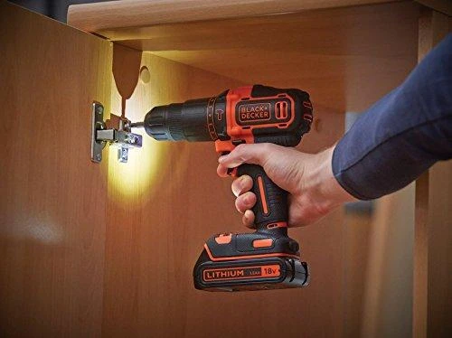 Black & Decker Juodas & Decker Akumuliatorinis smūginis gręžtuvas BDCHD18KB 18V 2 x 1,5 Ah, Juodas & Decker
