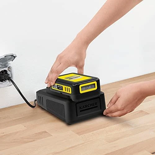 Karcher Greito įkroviklio ir 2.5Ah akumuliatoriaus komplektas 18/25