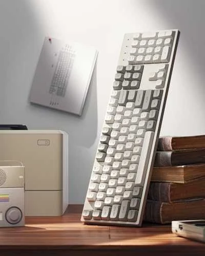 Keychron C2 Pro 8K (C2PX-M3) – US išdėstymas – Hot-Swappable Super Brown Switches – Juodas (Juoda) Mechaninė Žaidimų Klaviatūra