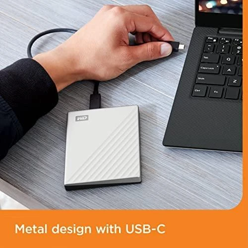 Kietasis diskas Western Digital „My Passport Ultra 2TB“ nešiojamas išorinis USB-C/USB3.0 HDD 2,5 colio metalinės apdailos RTL