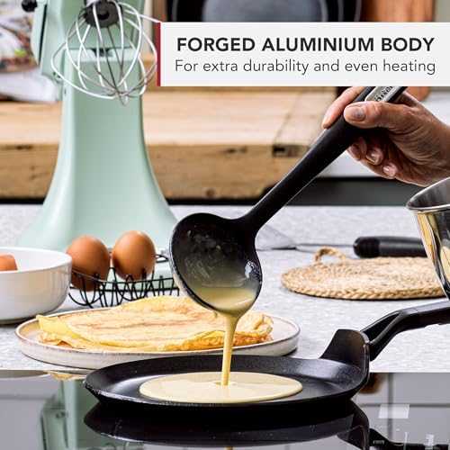 KitchenAid - Klasikinė kaltinė blyninė - juoda - 24 cm