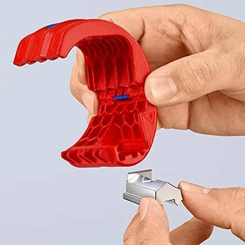 PVC vamzdžių pjaustiklis KNIPEX BiX
