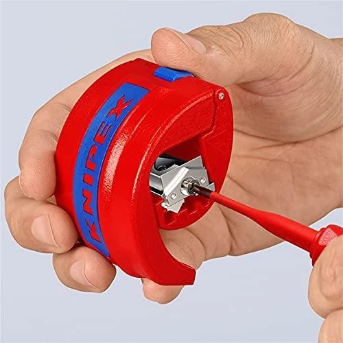PVC vamzdžių pjaustiklis KNIPEX BiX