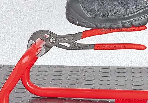 Vamzdinės replės KNIPEX Cobra