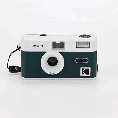 KODAK ULTRA F9 REUSABLE CAMERA DARK NIGHT Žalias