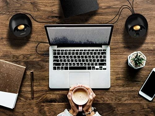 Kompiuterio kolonėlės Creative stalinės kolonėlės 2.1 „Pebble Plus“ su žemųjų dažnių garsiakalbiu, juodas