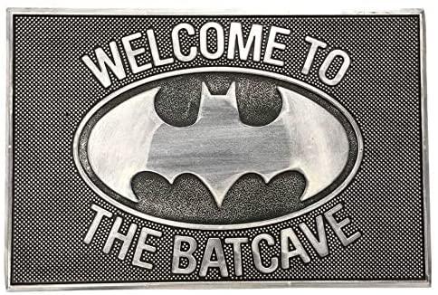 Pyramid Batman (Welcome to the Batcave) guminis durų kilimėlis | 40x60cm